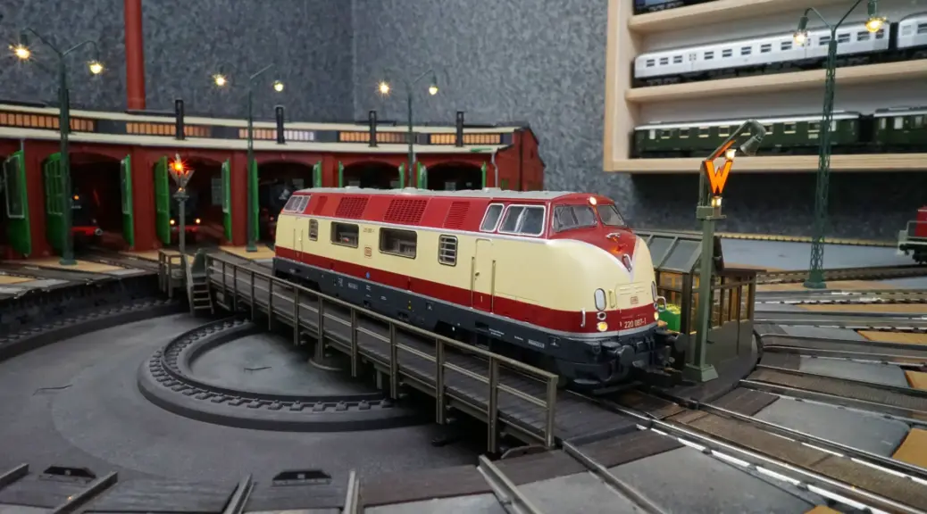 Piko DC 59712 DB 220 087-1 (1)